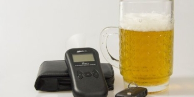 Пьяного великолучанина на «Опеле» задержали полицейские - 2021-07-26 17:13:00 - 2