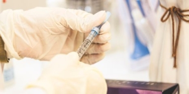 Приостановлен выпуск одной из российских вакцин от коронавируса - 2021-09-23 18:30:00 - 2