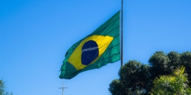 Президента Бразилии могут обвинить в массовых убийствах из-за COVID-19 - 2021-10-20 16:04:00 - 2