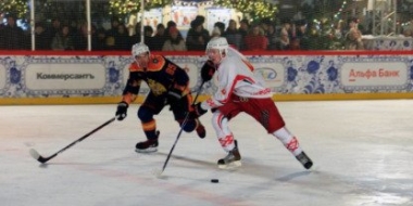 Спасатели России и Белоруссии сыграли в хоккей - 2022-12-24 17:00:00 - 2