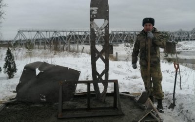 В Пскове начался монтаж памятника, посвященного подвигу бойцов НКВД и саперов - 2021-12-02 14:05:00 - 3