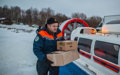 Спасатели доставили  продукты на остров Залита в Псковском озере - 2022-01-13 14:05:00 - 3