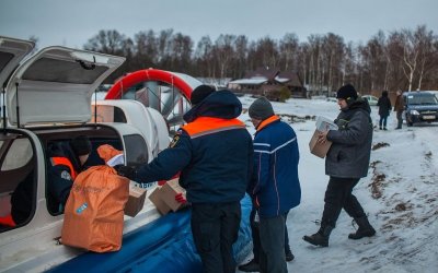 Спасатели доставили  продукты на остров Залита в Псковском озере - 2022-01-13 14:05:00 - 4