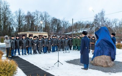 В честь 300-летия прокуратуры в Пскове открыли бюст Петру I - 2022-01-14 13:35:00 - 4