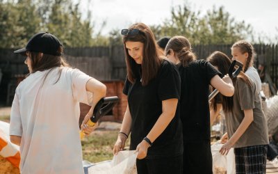 Волонтеры ПсковГУ посетили приют «Лесопилка» - 2022-08-18 17:35:00 - 4